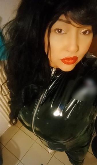 Cuc, escort in Duisburg - 15574