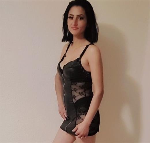 Escort modell Eltiona, Bochum - 4281