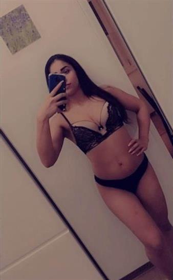 Malhotra, escort in München - 10305