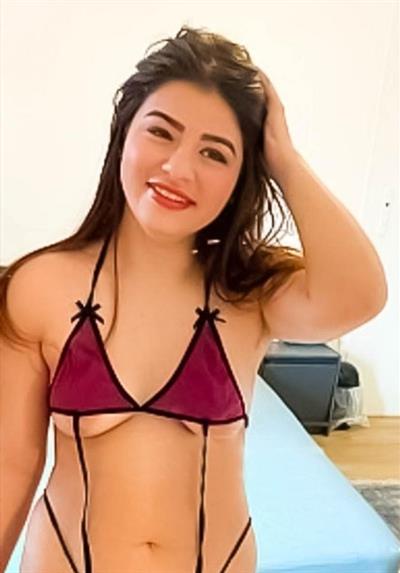 Escort modell Raheel, Stuttgart - 7703