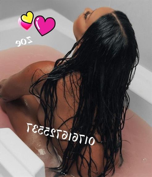 Escort Roshini, Hamburg - 2352