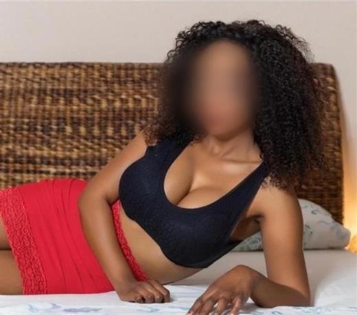 Zhichang, escort in Dresden - 10448